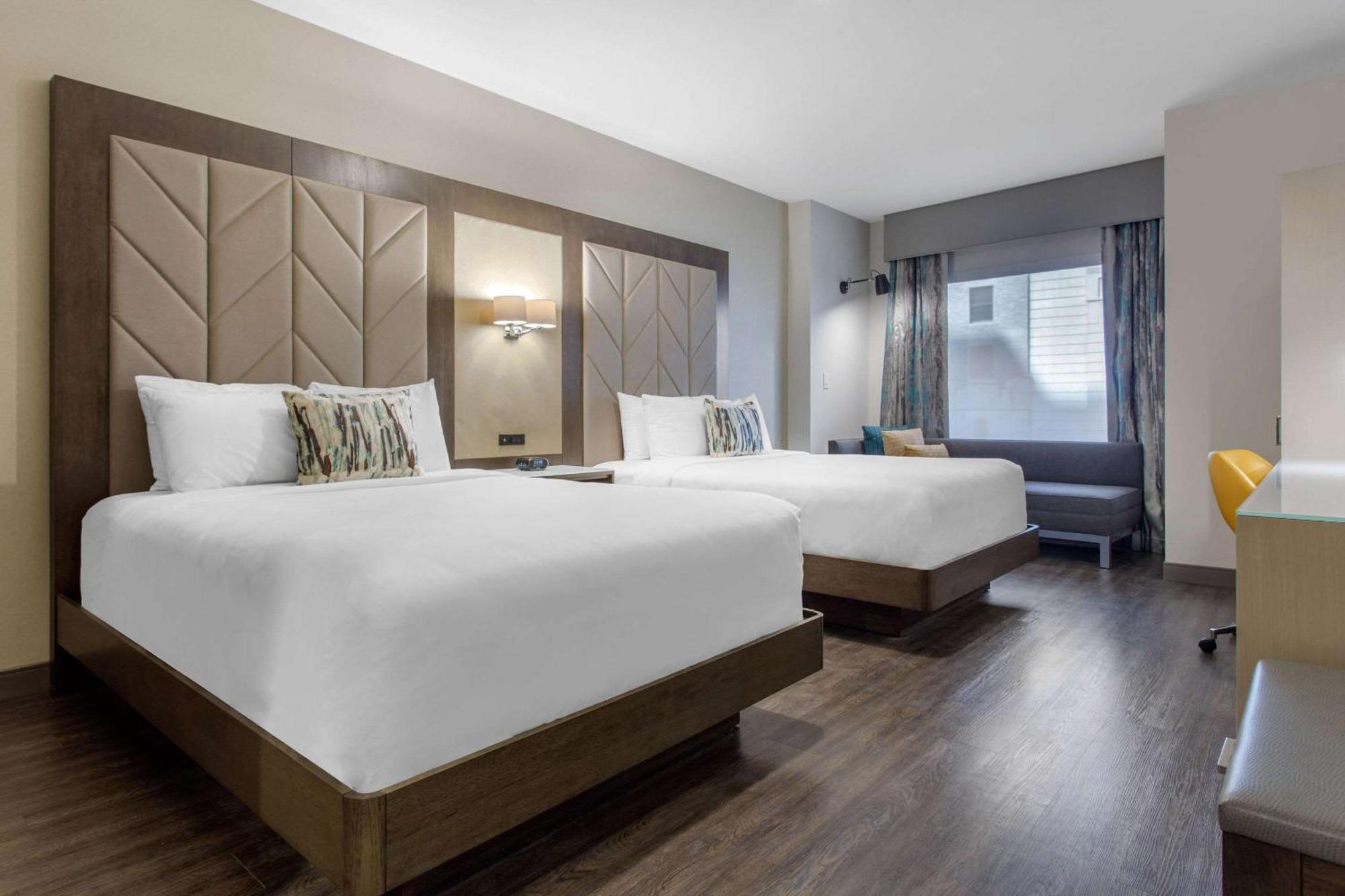 Cambria Hotel Philadelphia Downtown Center City Bagian luar foto